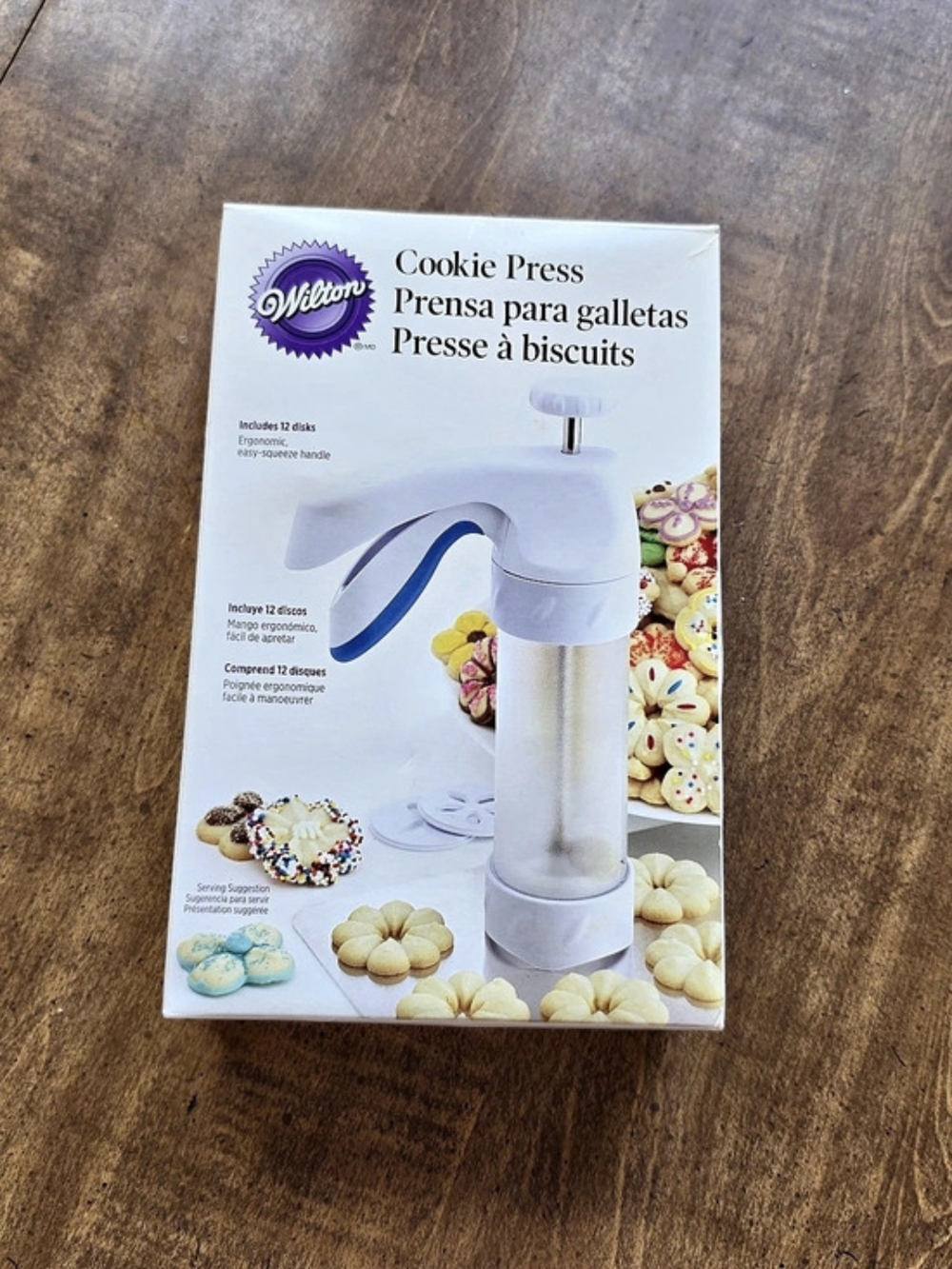 Wilton Cookie Press with 12 Discs New In Box